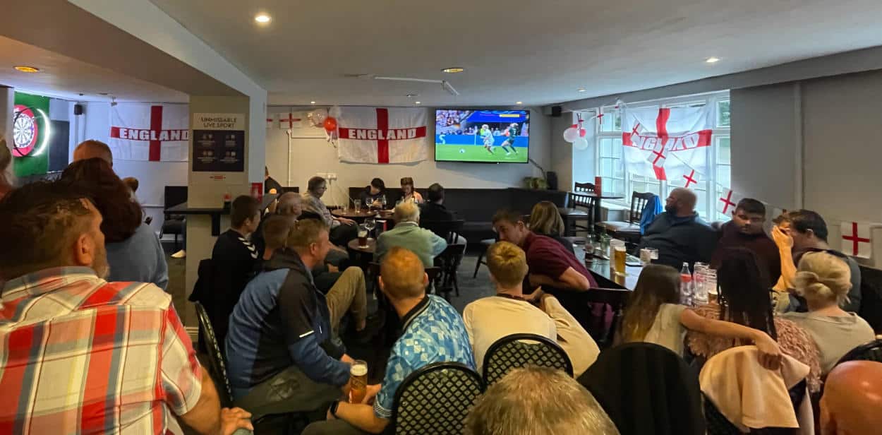 Middleton-Pub-Live-Football-Sports-Sky-Sports